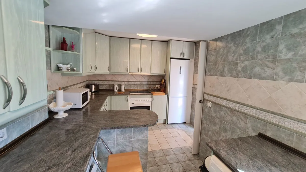 2be47bd2-8e40-449b-a598-04f6d38afa5d