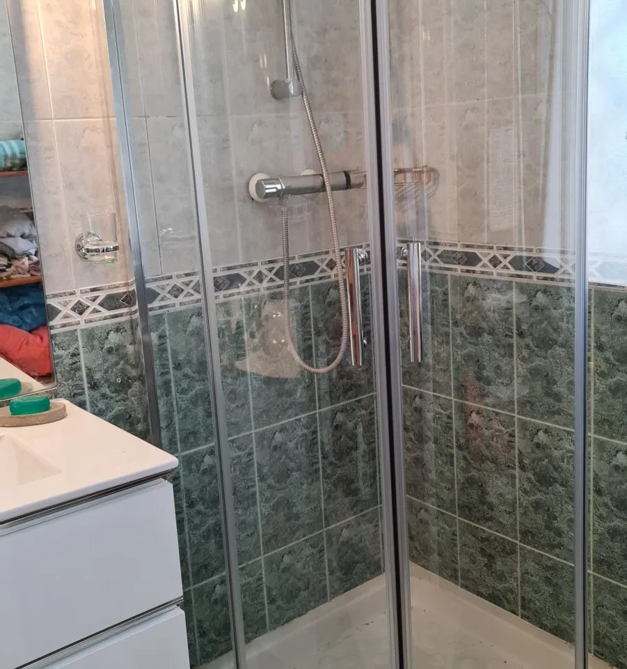 2eadb3f9-04fe-477b-88f7-d2fae2955ee7