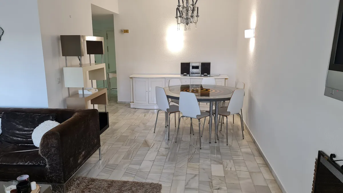 3ee69874-23b6-4fee-8d77-4e2b4ee98072