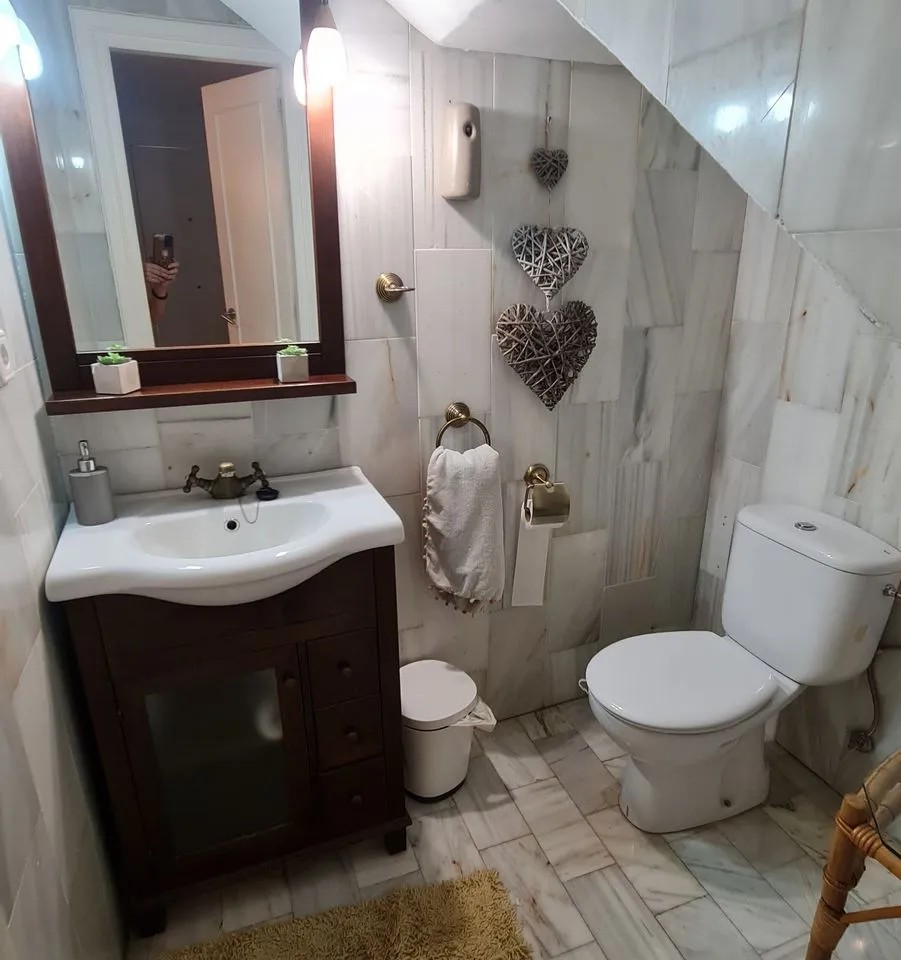 59ca1b0c-452a-4f57-823c-0165551121f9