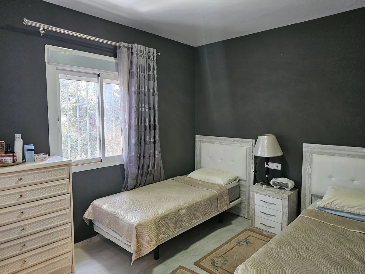 c0bf862c-bd4f-488d-a151-2c00b5fd5a9b