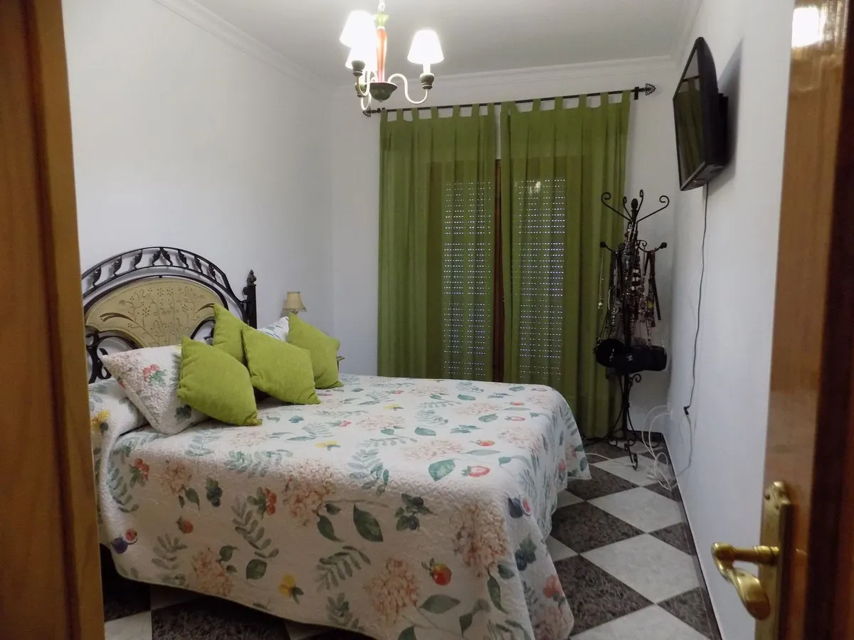 21ea900d-3273-45aa-a87f-e07739f87895