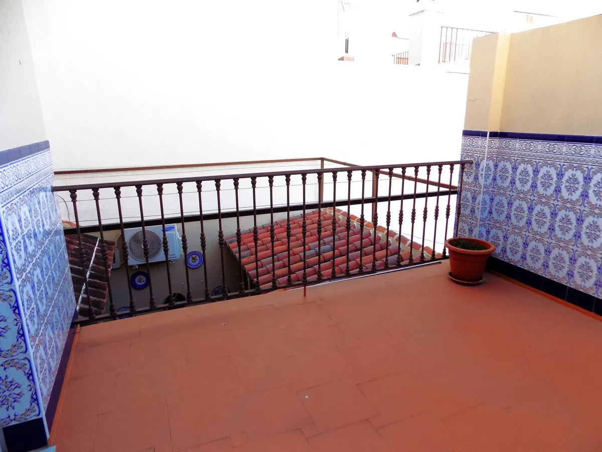 4e01cc37-954a-47d0-a867-cd1a0d19c99c