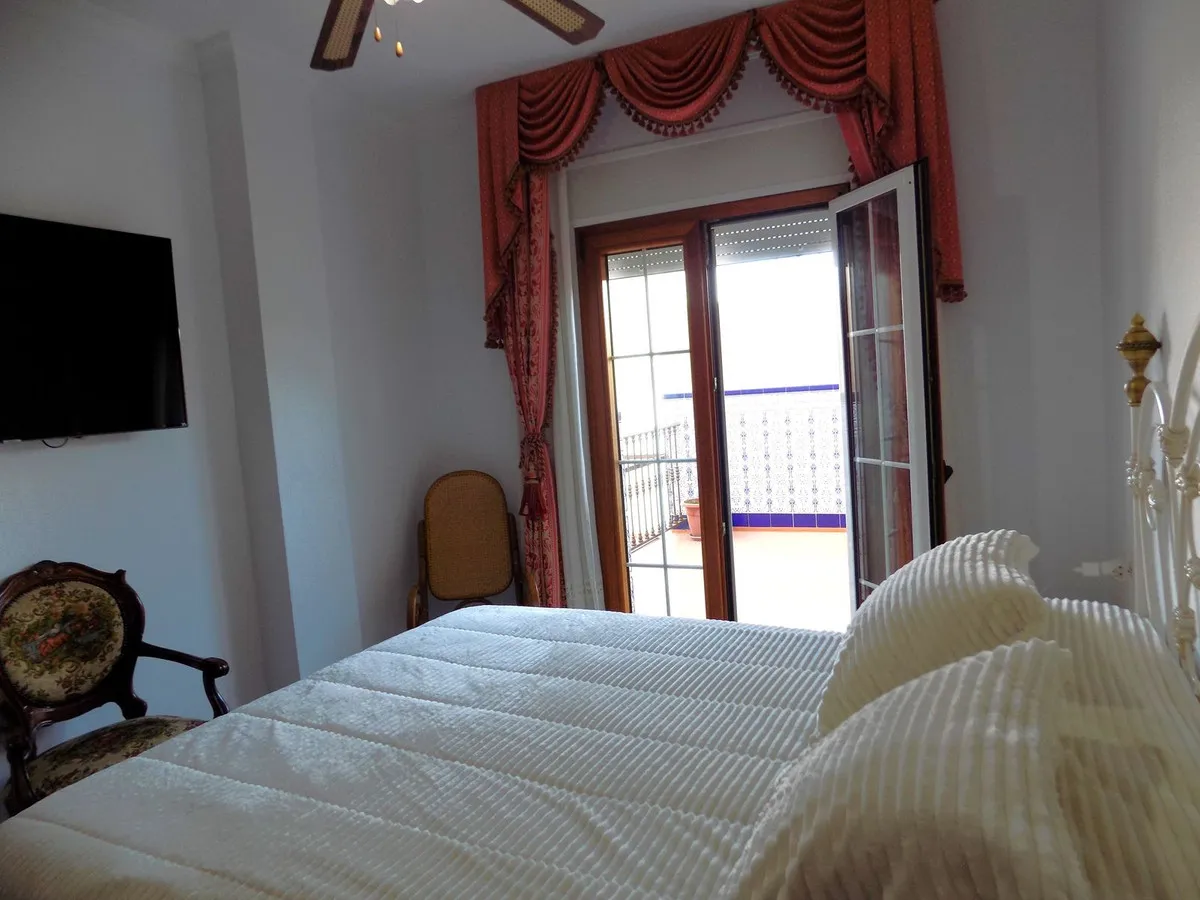 b7bdebce-d7b2-47dd-a1ca-9212f70715b8