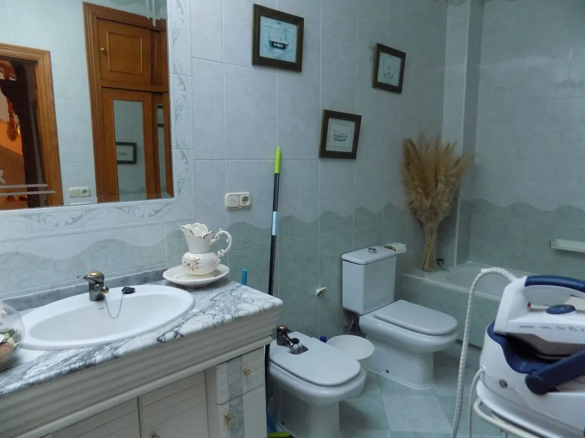 ca7e4496-72dc-48cd-8fe7-3a16f132a04c