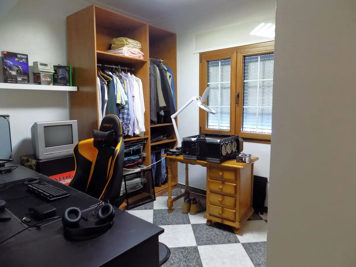 dd77cf9e-325e-4019-8939-f43c095f2ce3