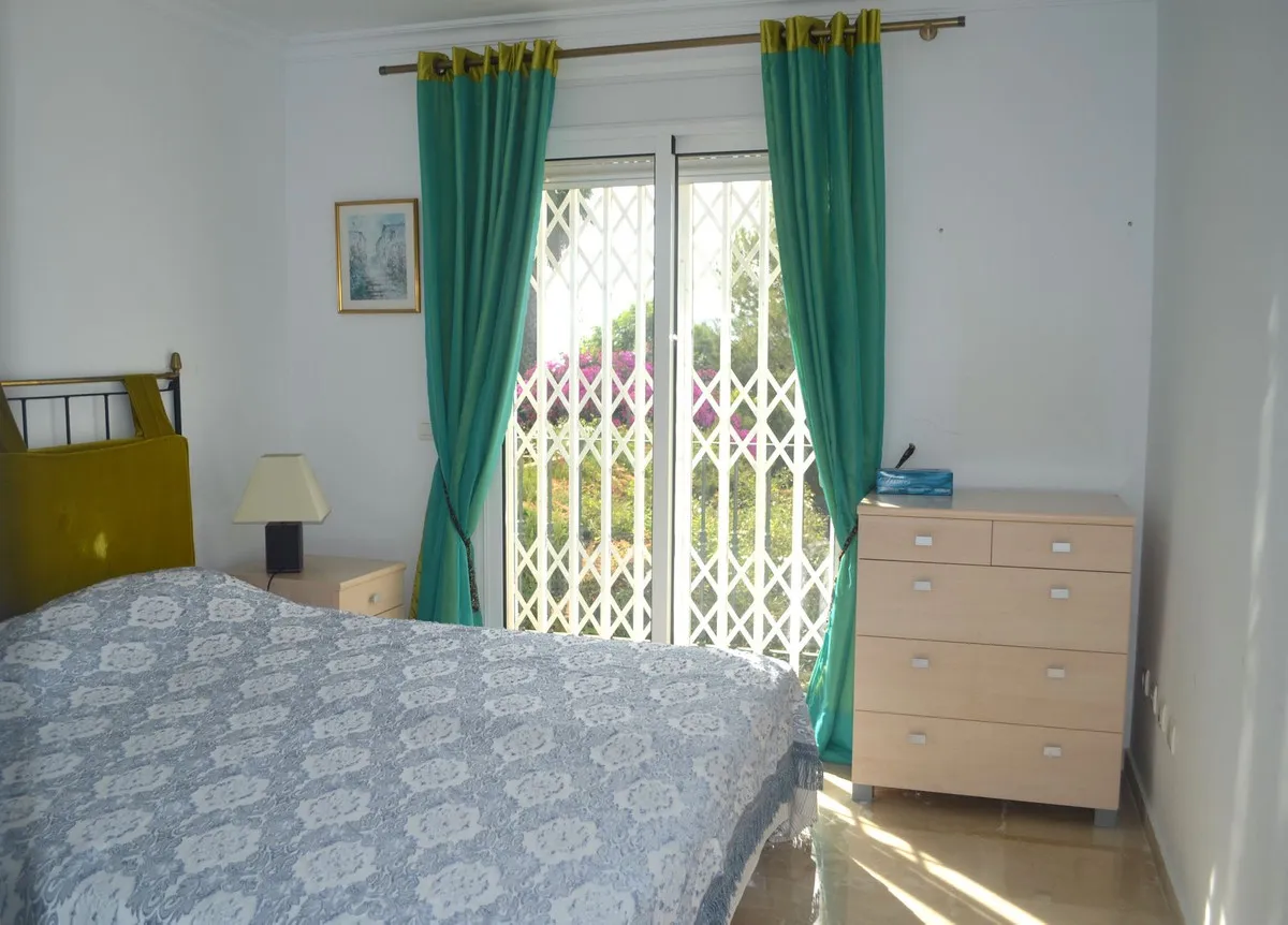 420043a9-5442-432a-bf8c-50022961f6b5