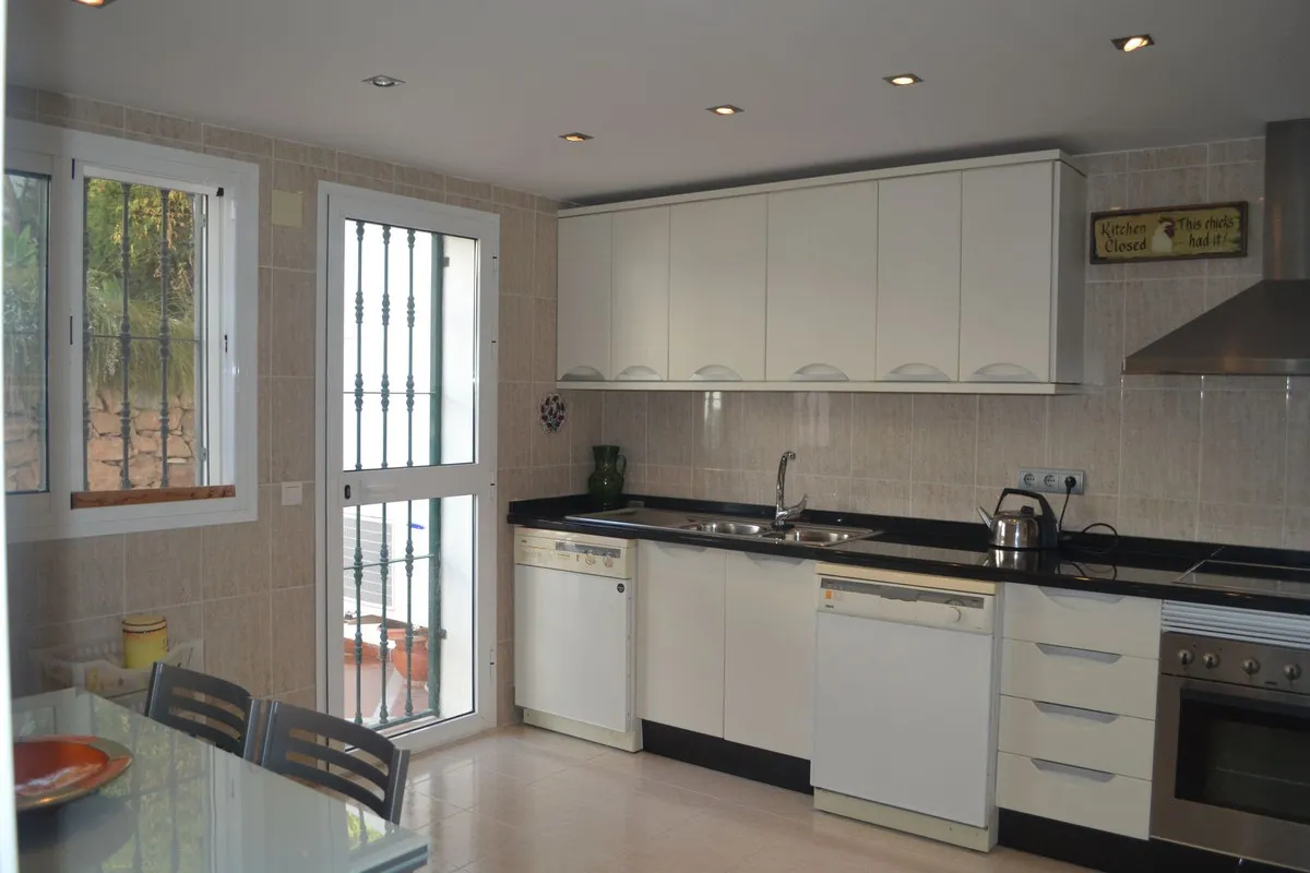 68e4fca5-7df3-4bc2-b84e-d49d7cf26248