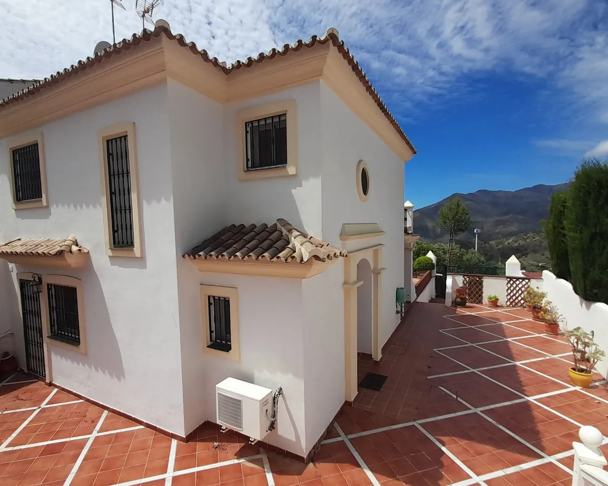 7154b061-91e8-4d94-9bc3-892eaaa591ef