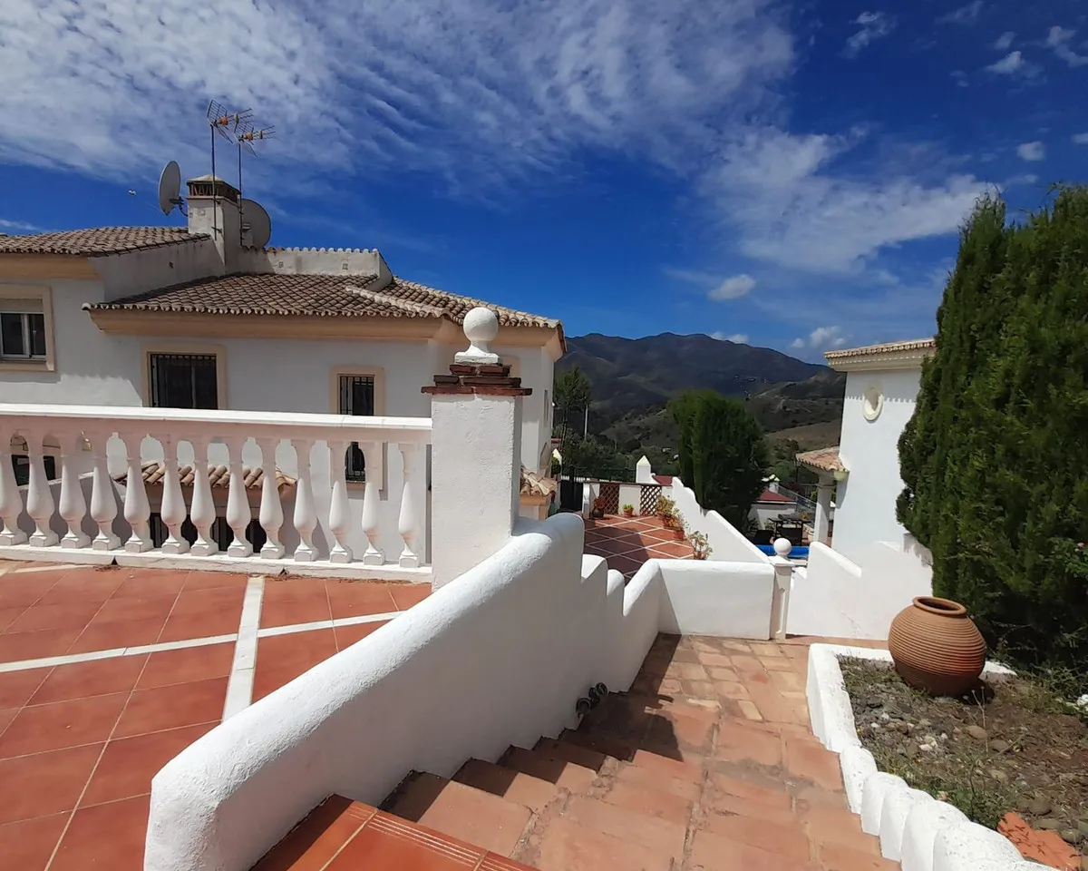 92bcd4d2-9bf1-402b-a431-0399a16dc315