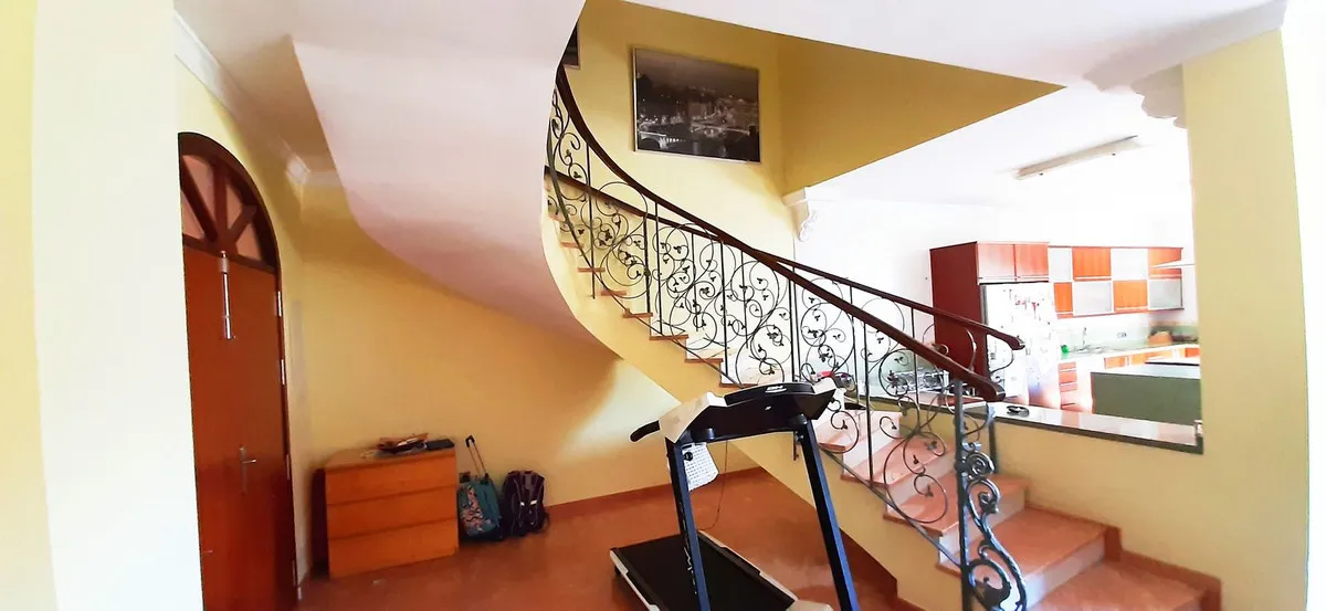 19fcd32a-8427-4e65-aeb9-7e5d4cd13f63