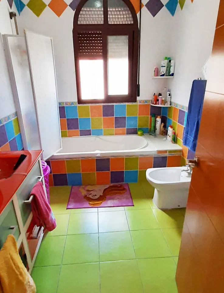 bfb721f8-0271-4d0c-a49e-2a2fd04f55a2