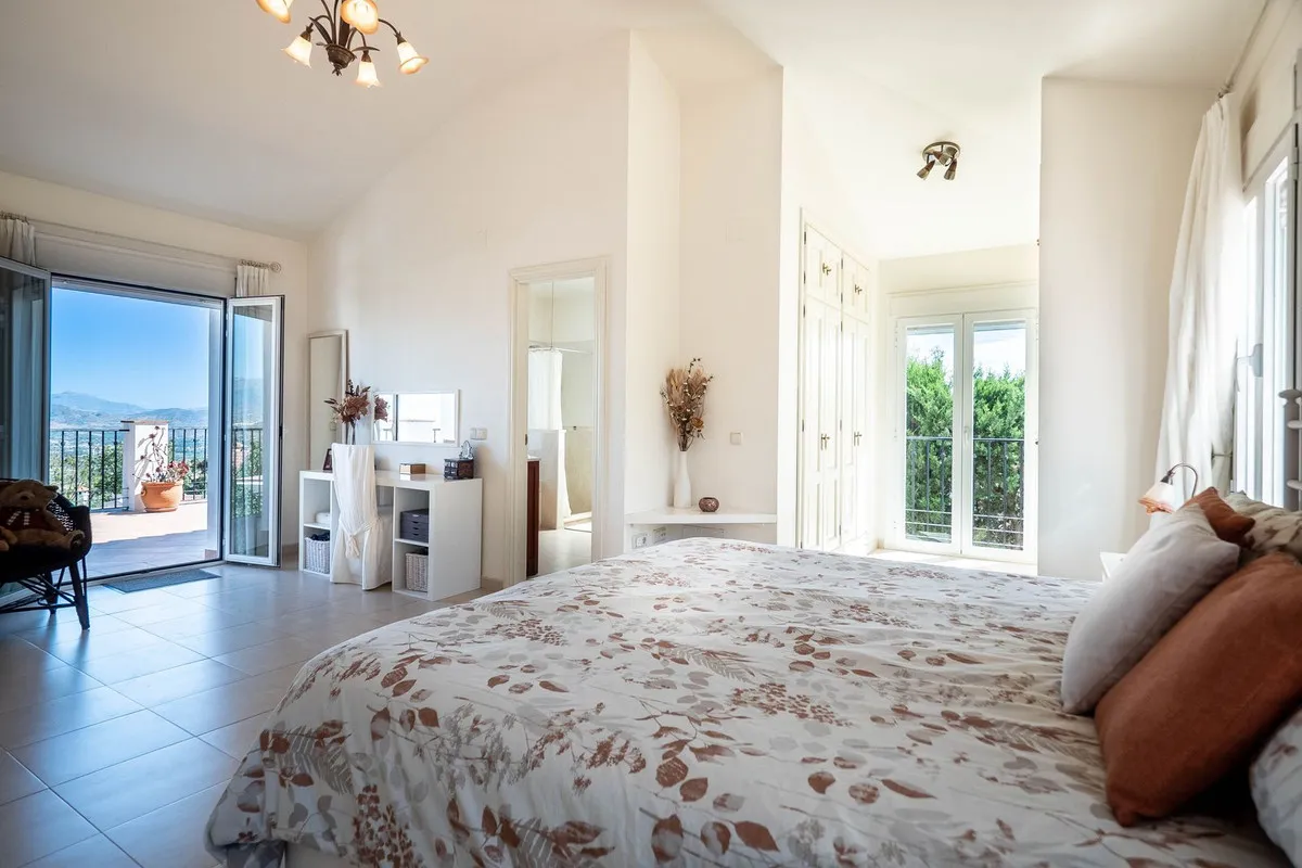 1192c472-ad60-40df-a41e-36bcde655bf6