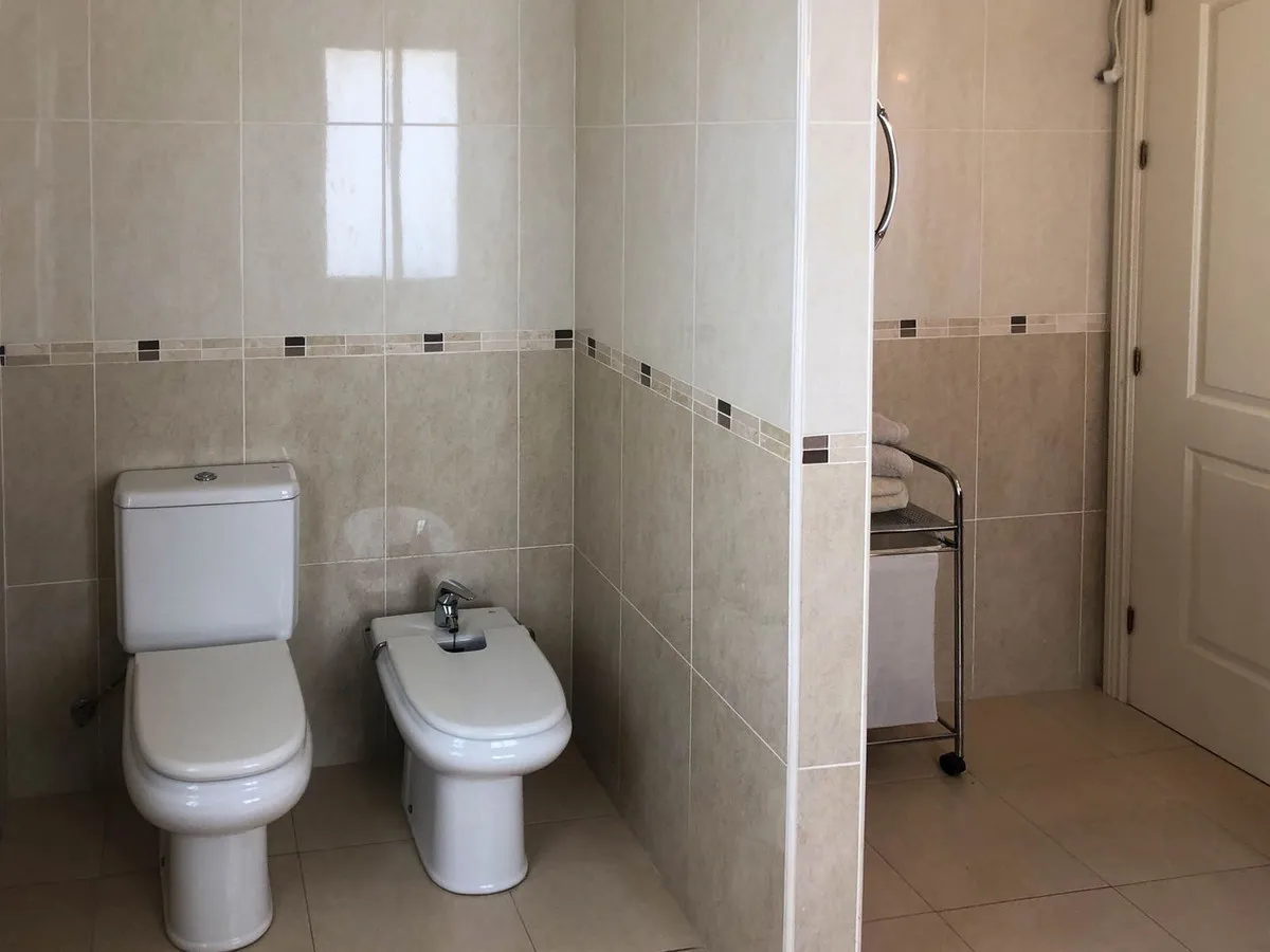 2cf041b1-b063-4b67-9dce-25559b0fe6d5