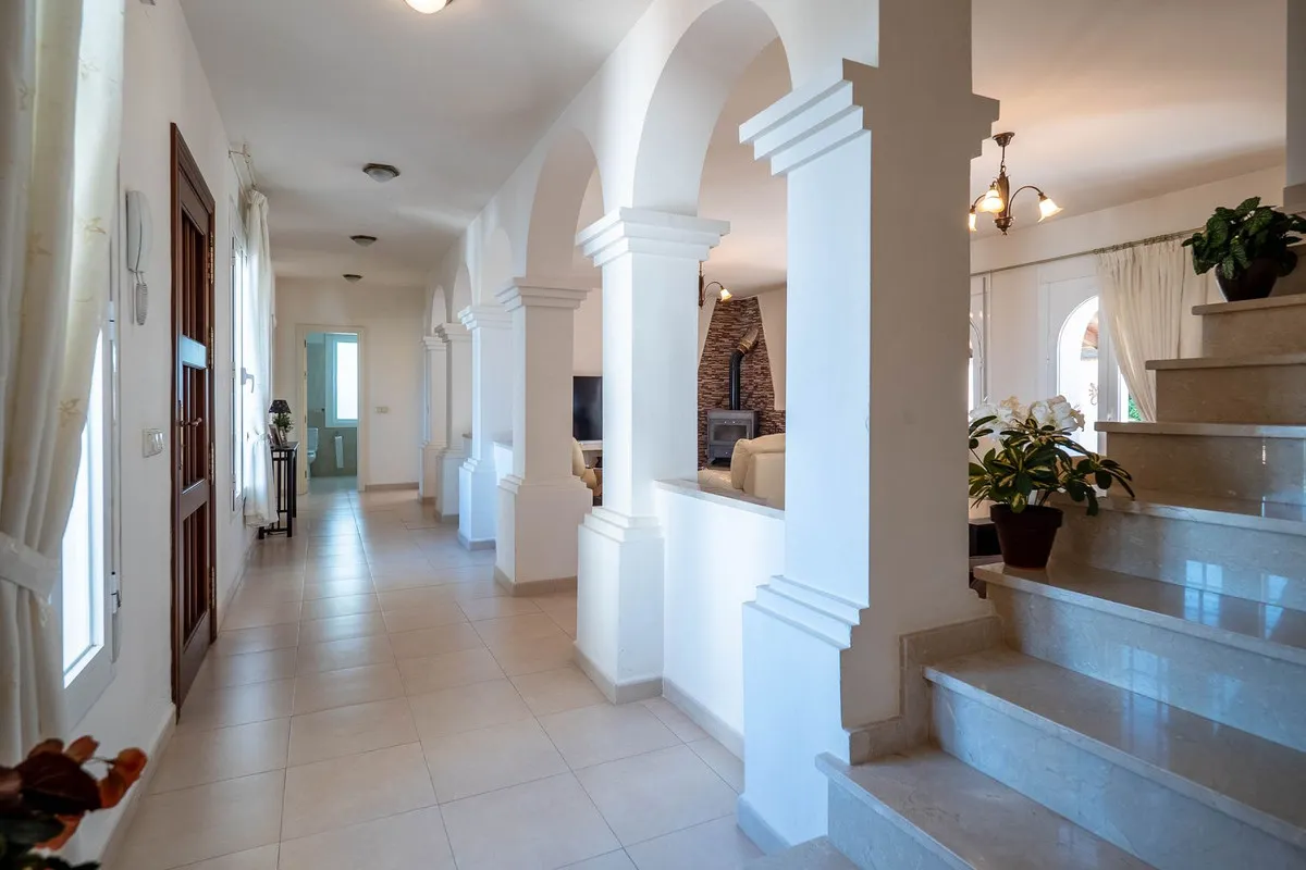 b4638c0b-e5f2-45f0-87fb-96588517e237