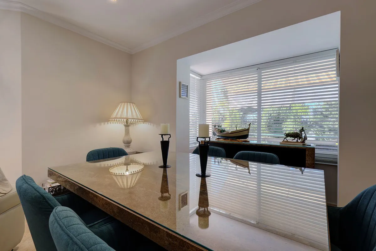 2c6e765e-bb79-42c9-a3c2-d662be71b472