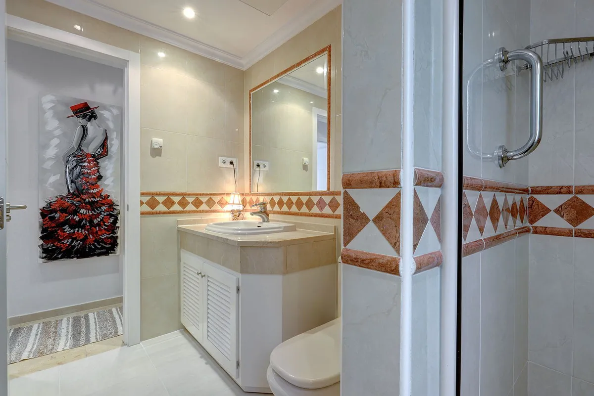 37e2594d-b4a1-4798-8b71-6187aebad7e6