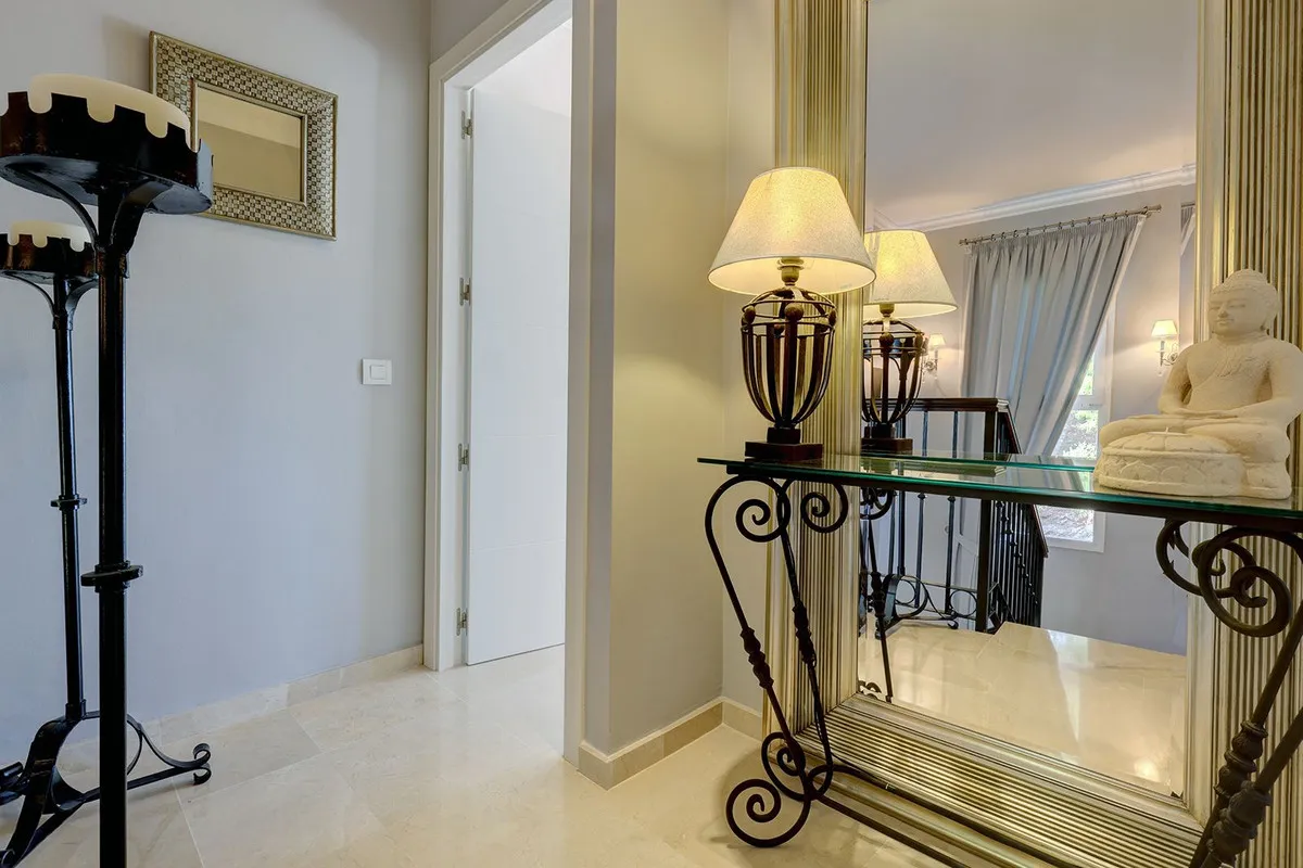 61676737-ba60-4a54-b955-5a79bd9a8358