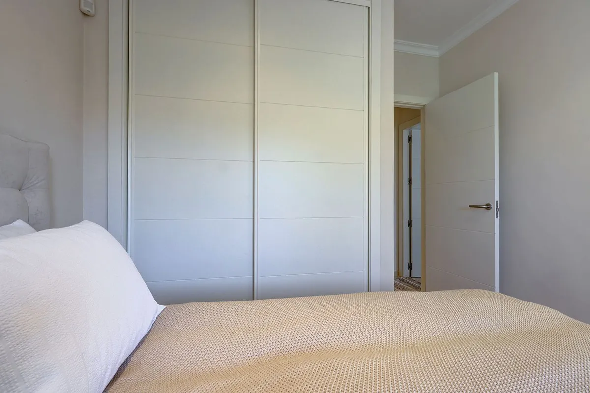 b342bdb8-c2c8-46eb-99cb-44e60504ce4a