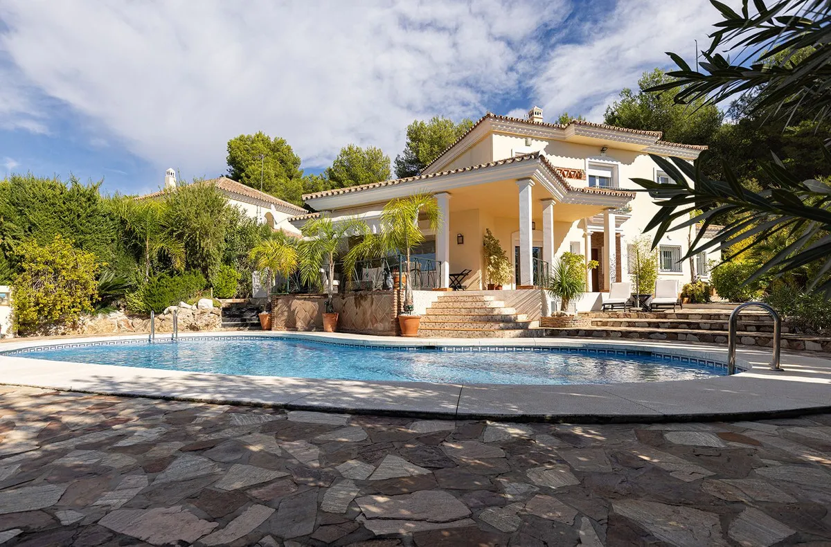 d39c3419-ef42-4a01-a14f-9b7f886bf189