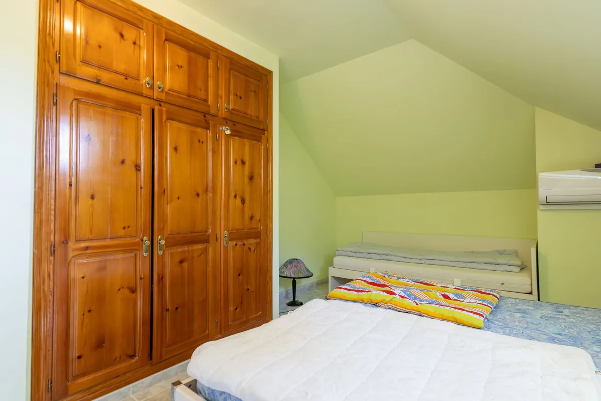 c39a98ab-e3b6-4460-a212-6322fa126151