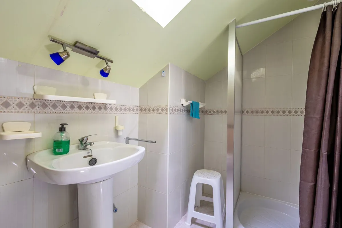 c9b189ec-13b1-4375-8cf7-6b7fea87fa15