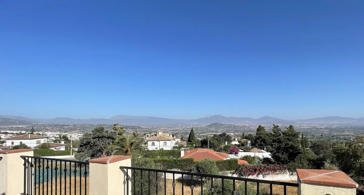 ad823a82-8a2e-4893-bbfa-8ca4fd309ec8