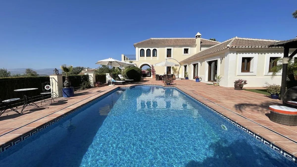 b90b03c8-de2e-4093-a567-9d9fc1b91629