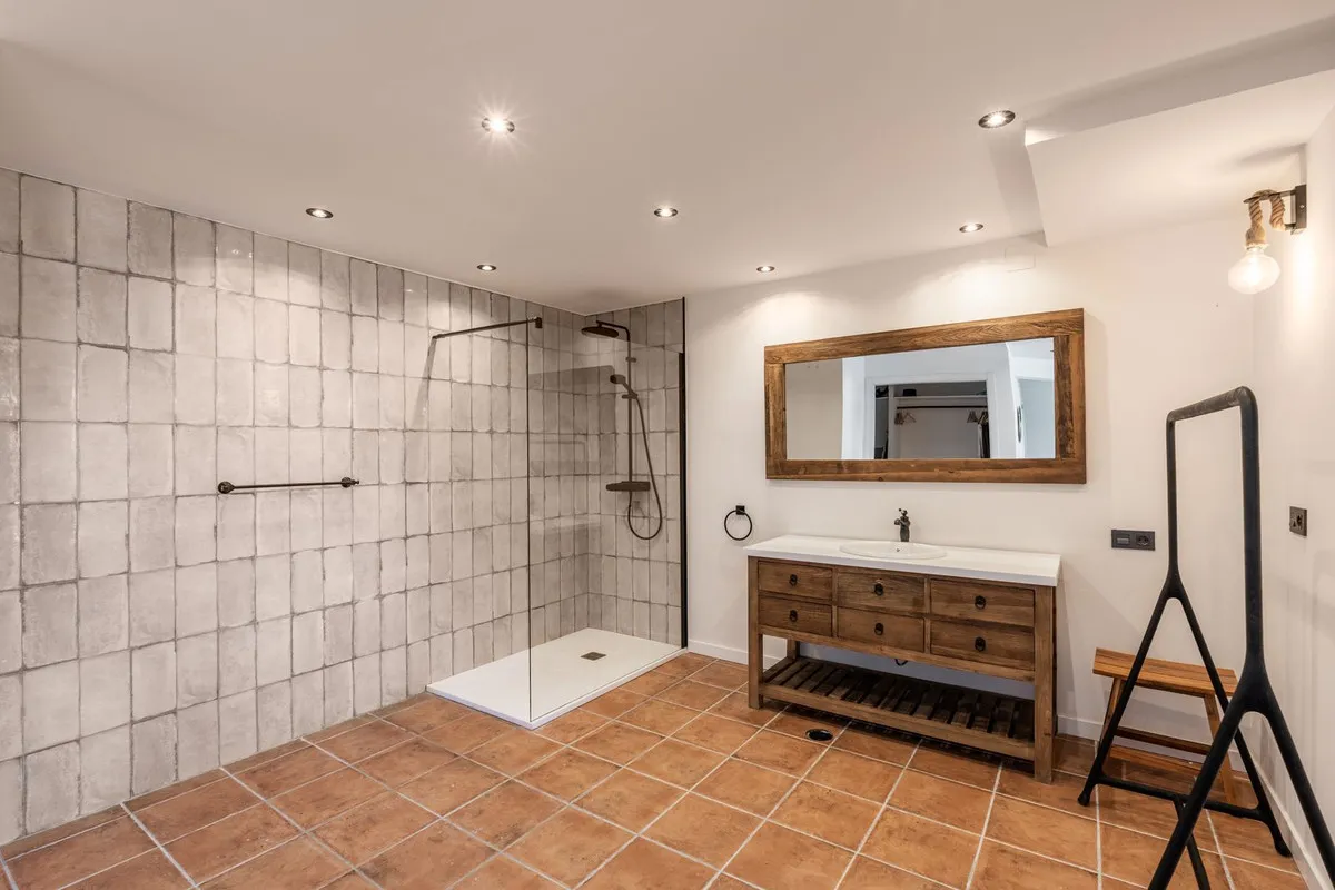 4b5e7649-9b2e-4711-92c1-4f759f0a0f5f