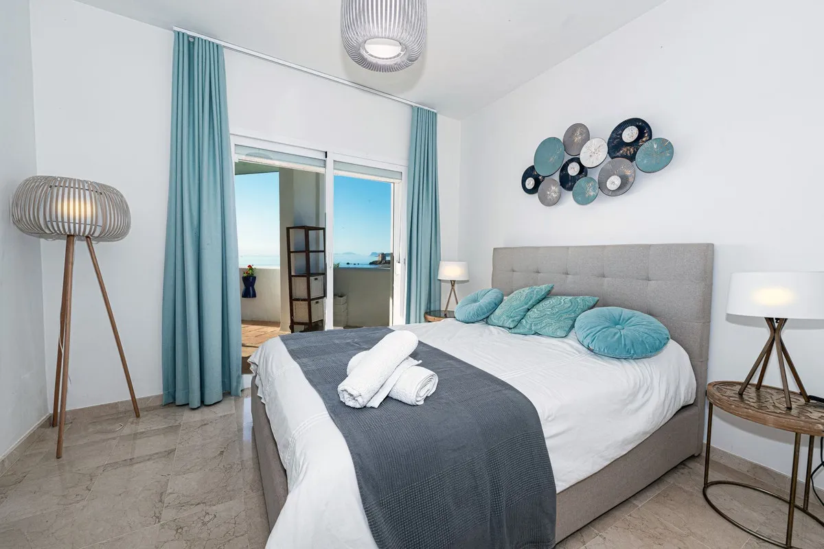 0d72d0d7-ede3-412a-a5d7-63d6edfe07ba