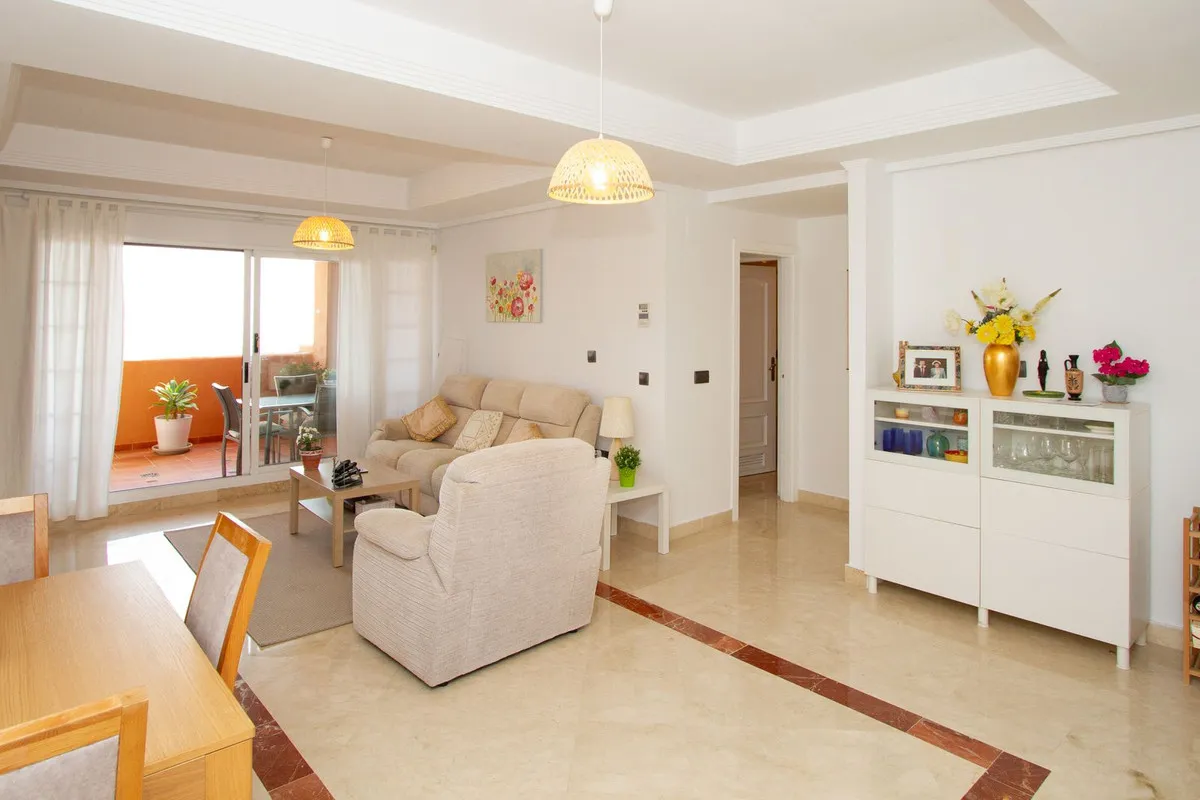 1d56554d-0f6d-412d-a64e-12b87e3969bc