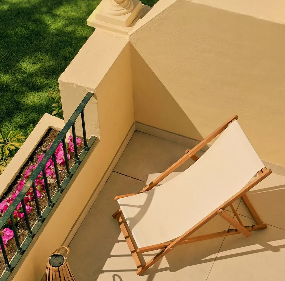 a62f6fa4-1985-4803-bdcf-257302a3c67a