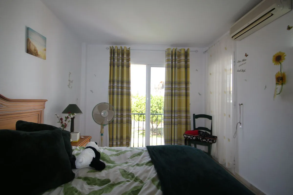 0e7eaae5-db8b-4edf-aafb-7ae1864aca6d