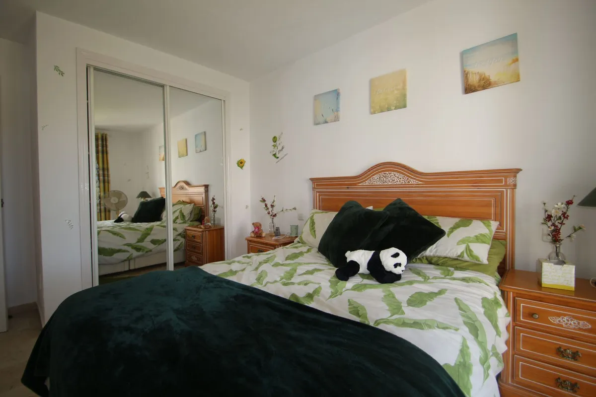 aac8f94d-f35c-4f8e-9509-756b557c9f07