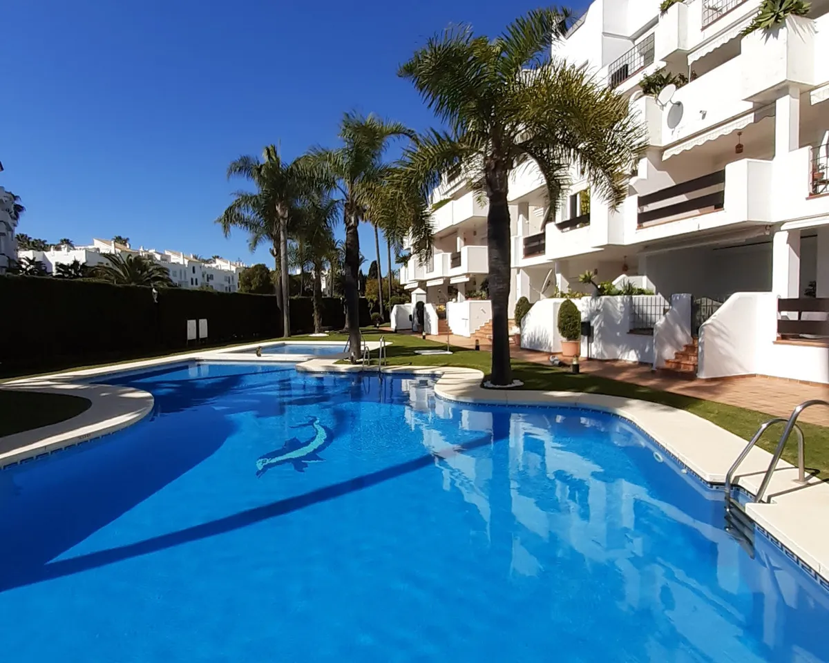 f547bf69-a857-49c0-9775-2e248f89b789