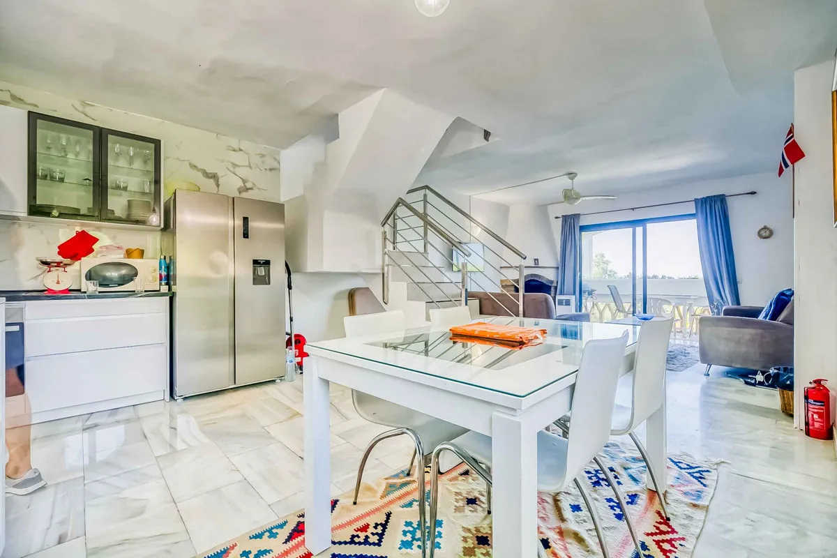 0005ef5a-bd5c-4cfb-90a5-0b4aef0548bd