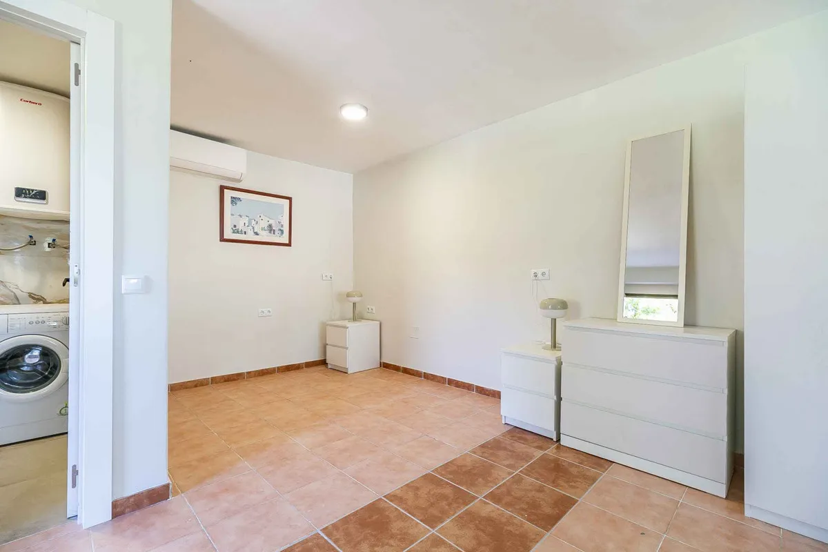 0b7e1936-5531-4ac0-94bd-00bc32c75d96