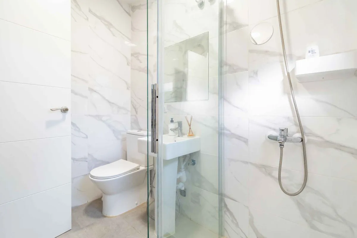 484a6163-defc-4003-a647-426dea66f017