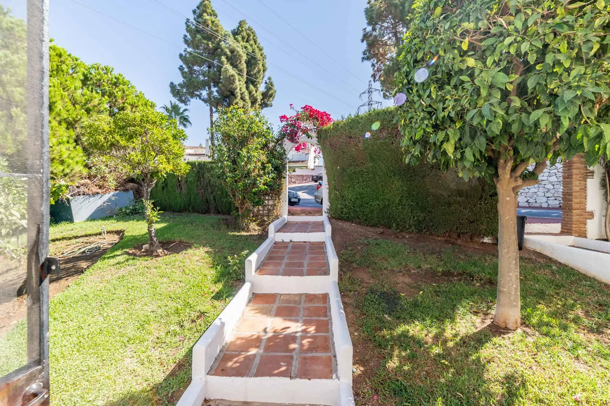 4de52f44-6219-4fca-a924-9acd0c5ad519