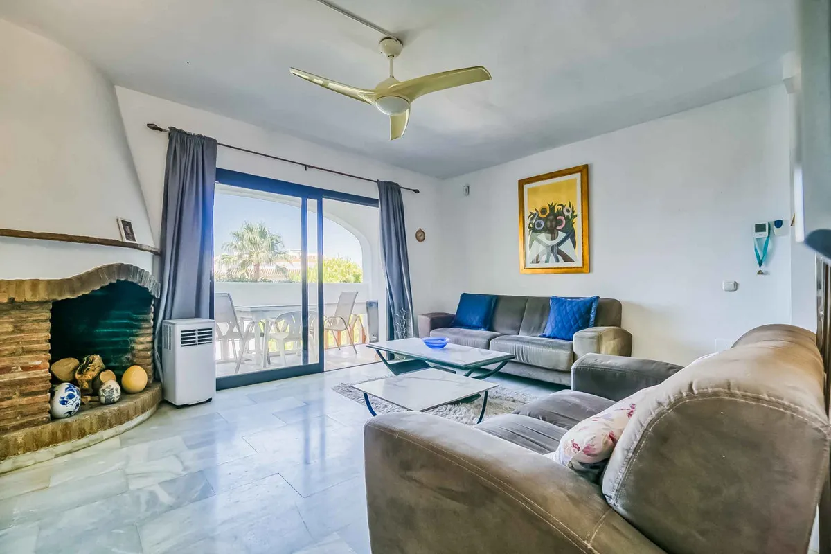 71223502-bc03-4bd0-961f-1a0d1a3ffc0b