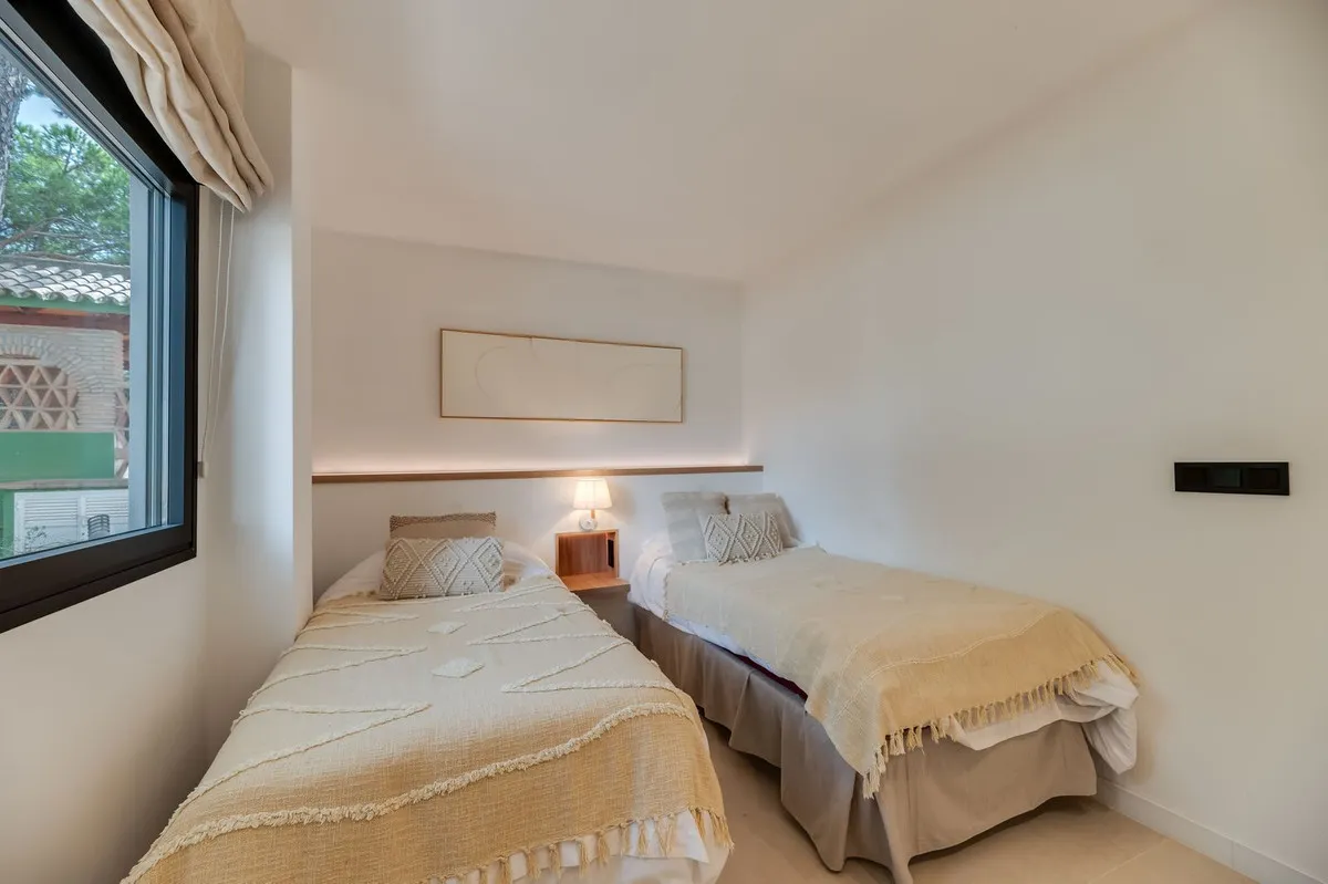 174e49a0-58c7-49fe-89ba-d8b8f2b42e7b