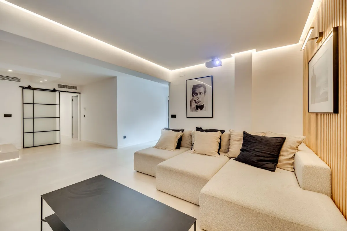 83c44eca-9a42-4bff-b1ef-5489dbe478fa