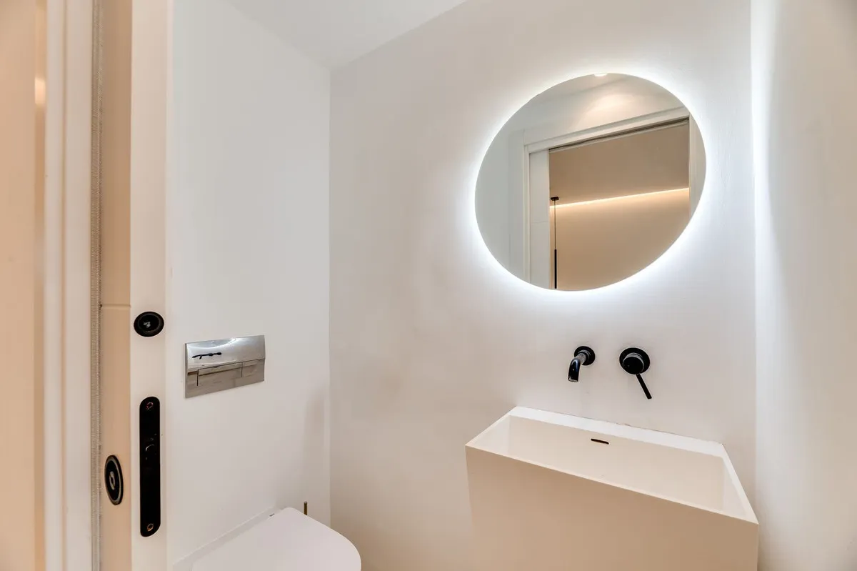 cb006b25-f3e7-462a-8bd5-0123cf971567