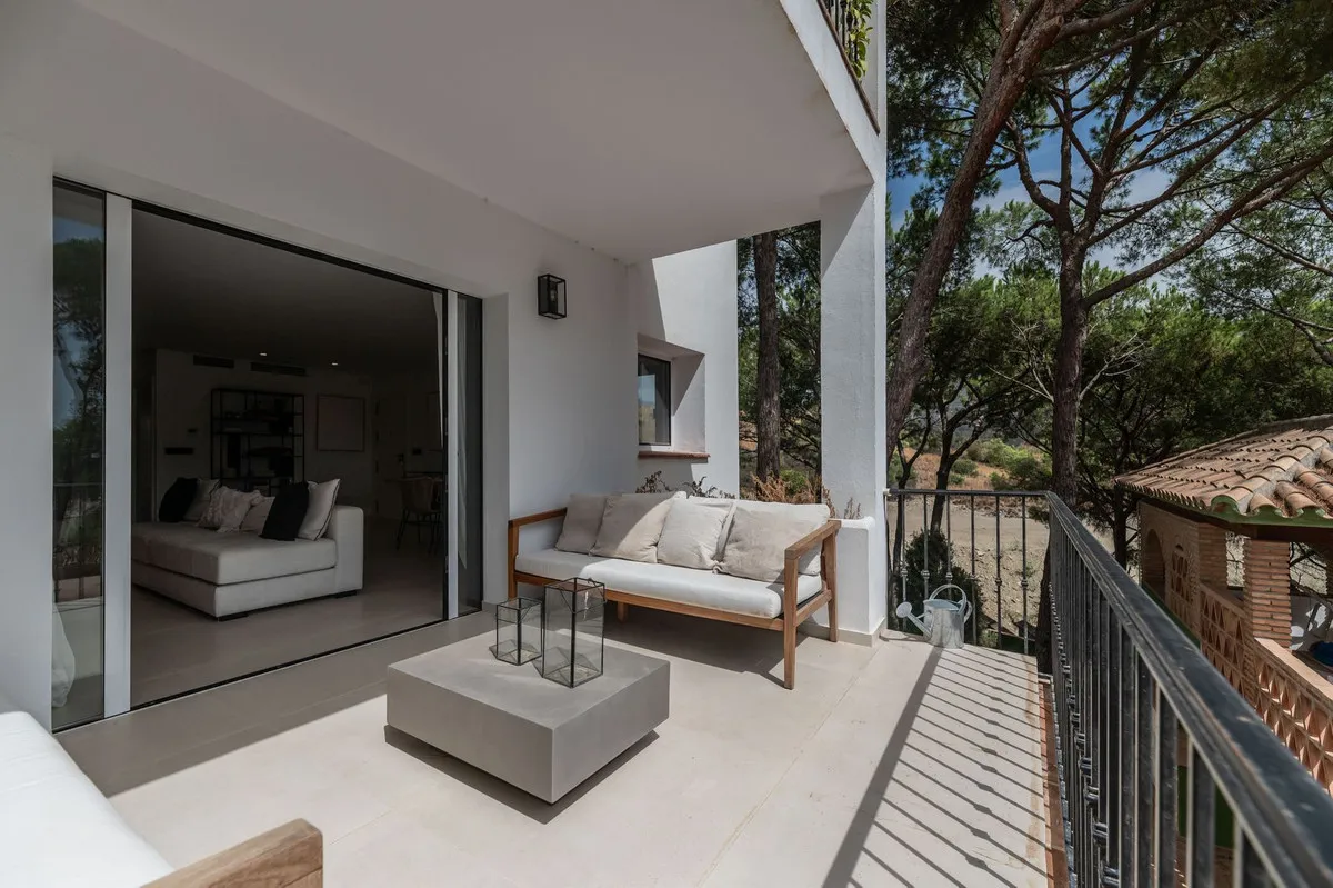 f529a24d-1a0d-4110-ba03-2b59b6423d80