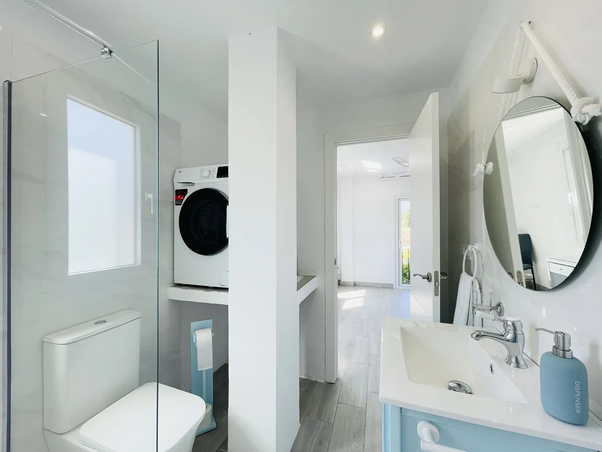 bc9439c3-f52e-4c08-a0d3-00c33e85b258