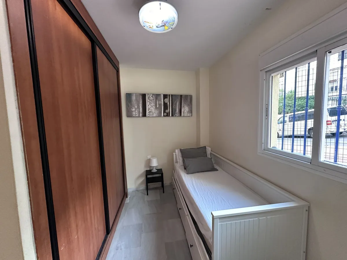 805fde6f-2442-4e79-b7ca-b92b505de5e2