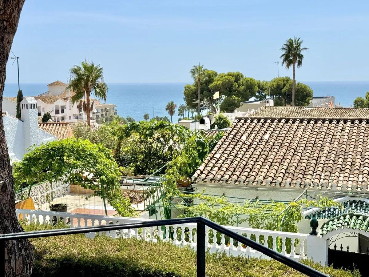 fb9f4757-3983-4bd8-a7ae-82d2d7e099ab