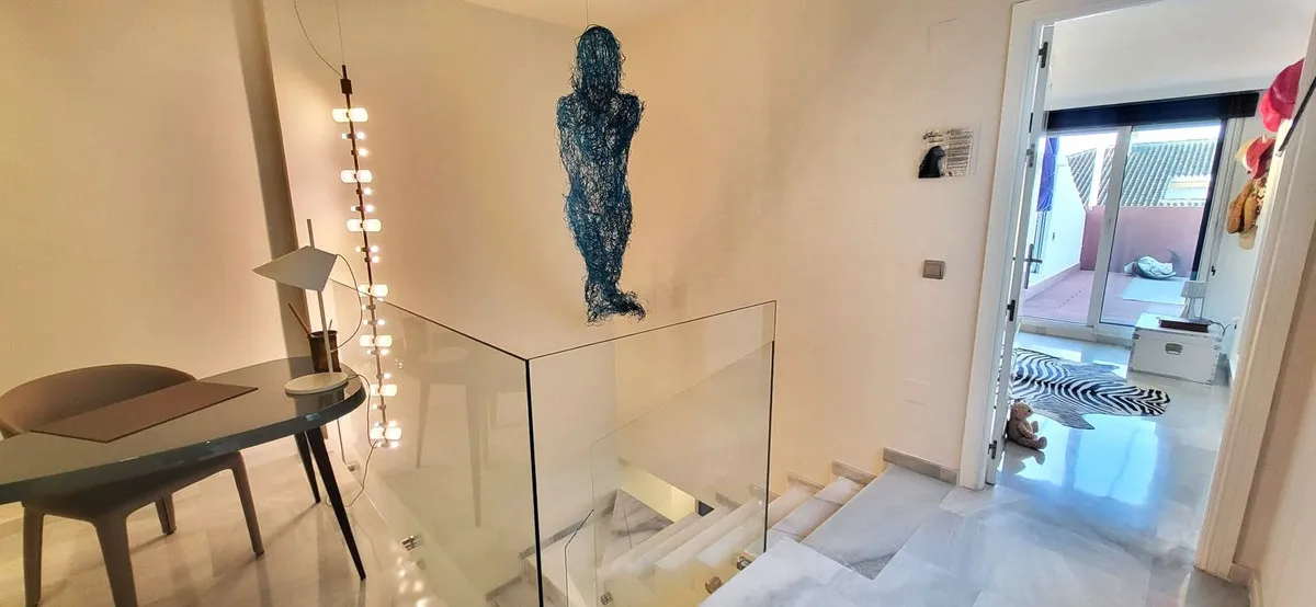 14025460-f05f-460c-9809-68aa1c0acbda