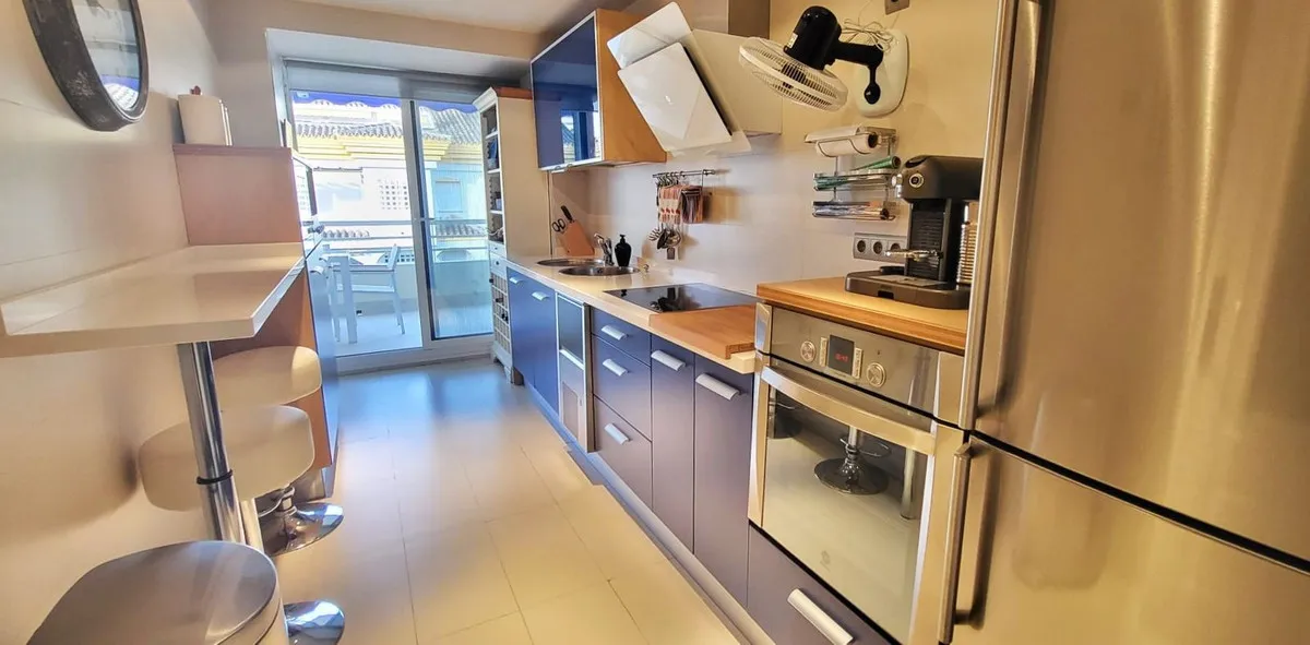 b7704761-1e96-48f4-bb22-8a9e4c0c9f7f