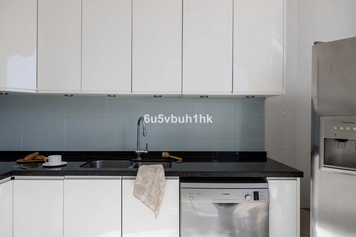 30071e64-fd32-4329-b1fe-c8502c92e306